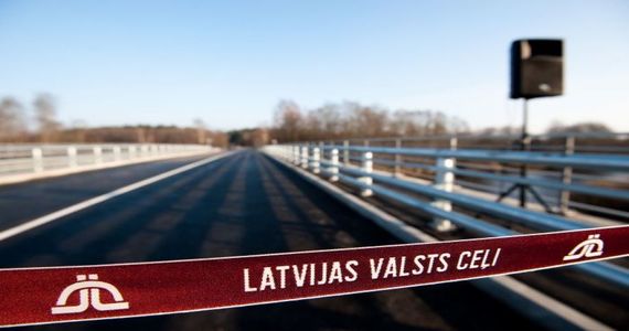 Łotwa: osoby naruszające przepisy dotyczące systemu płatności za przejazd dostaną mandaty bez zatrzymywania samochodu